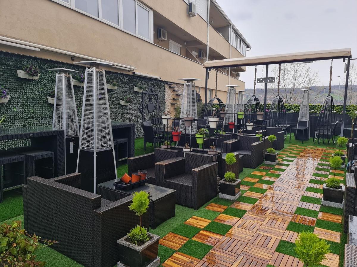 Hotel Tri "O" Topola מראה חיצוני תמונה