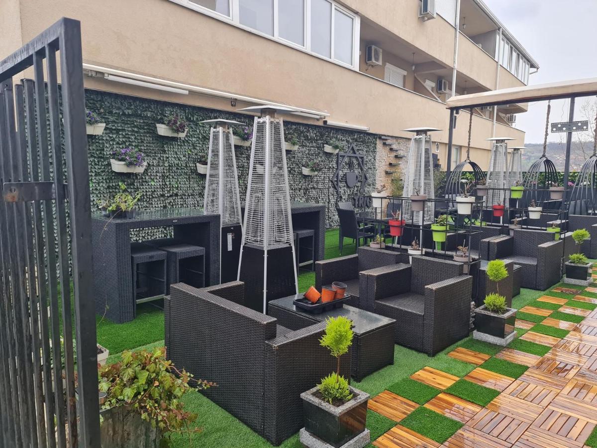 Hotel Tri "O" Topola מראה חיצוני תמונה