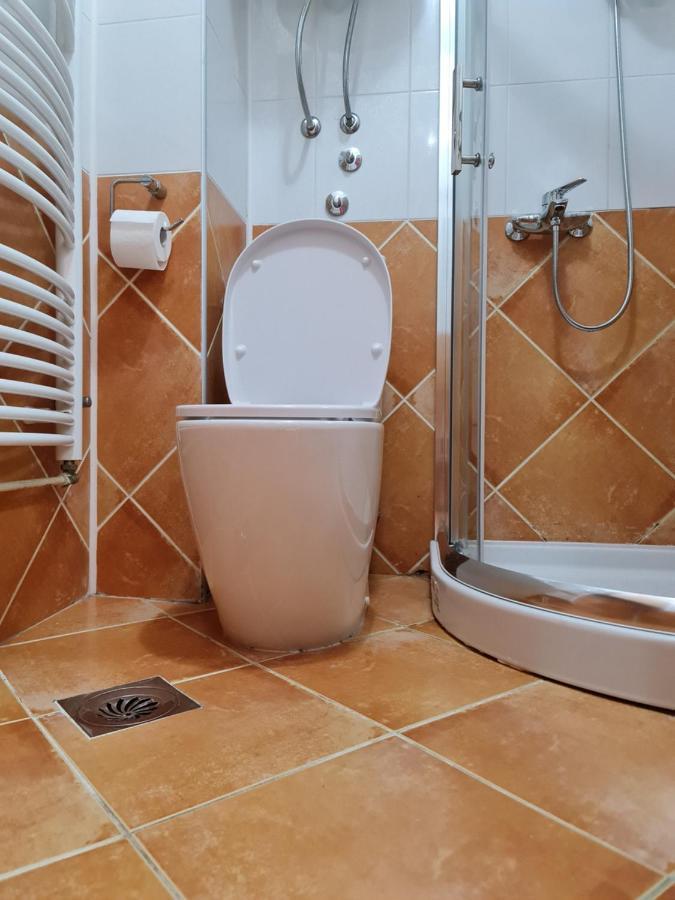 Hotel Tri "O" Topola מראה חיצוני תמונה