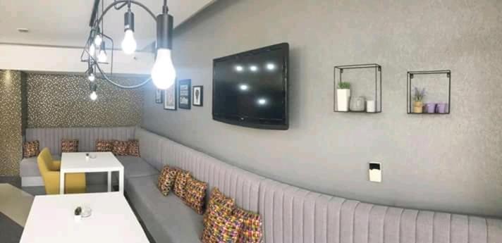 Hotel Tri "O" Topola מראה חיצוני תמונה
